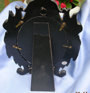 Mourning frame back